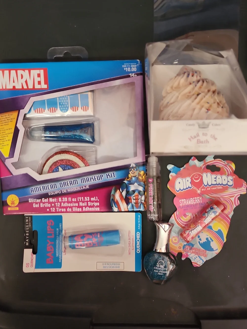 Marvel American Dream Makeup & Accessories Set - Blue, Red, White